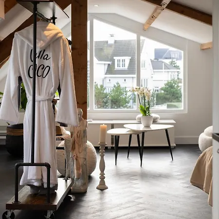 Coco Aphrodite アパート *